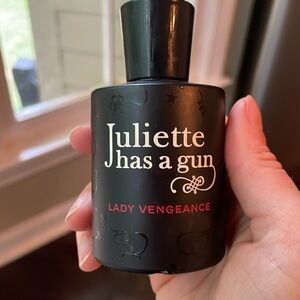 Juliette Has a Gun - Lady Vengeance 3.3oz